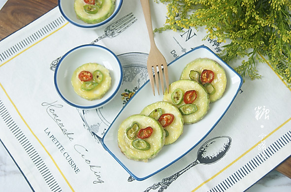 Korean cuisine with amazing texture [Korean zucchini pancakes]