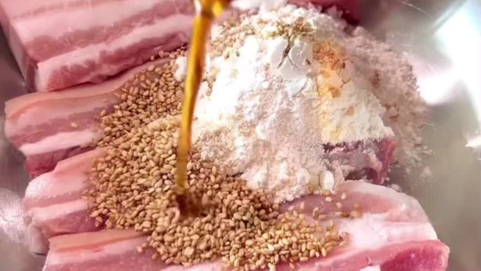 Thai fried pork served with rice noodle salad