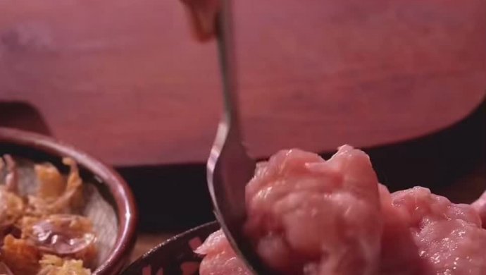 Thai cuisine tom yum pork noodles