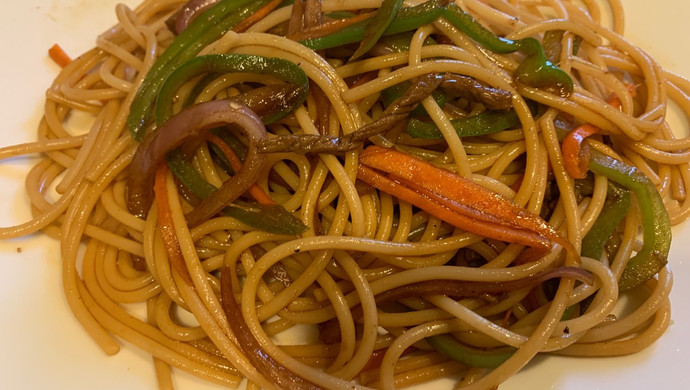 Beef pasta with black peppers