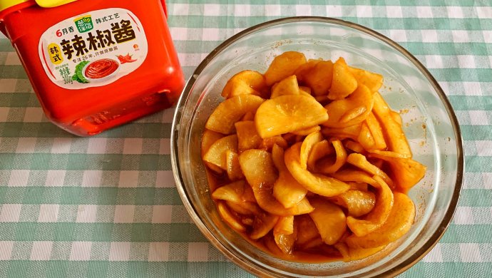Korean pickled radish