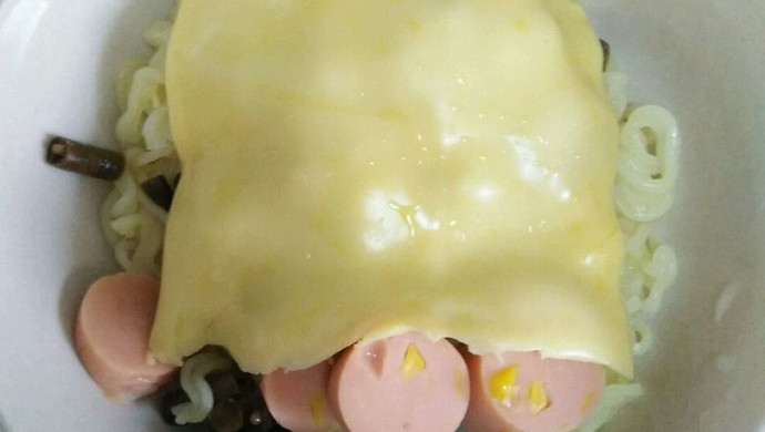 Korean cheese instant noodles