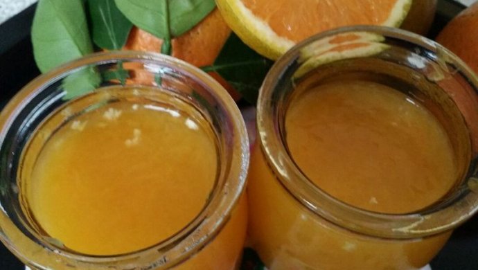 Lots of fresh oranges (no food processor required)