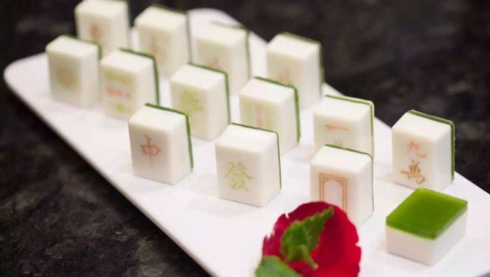 Molecular cooking technology, coconut milk cake