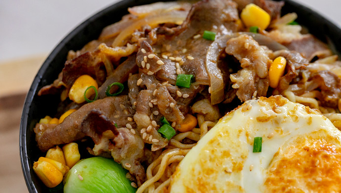 Fat Beef Curry Noodles|Lazy Cuisine