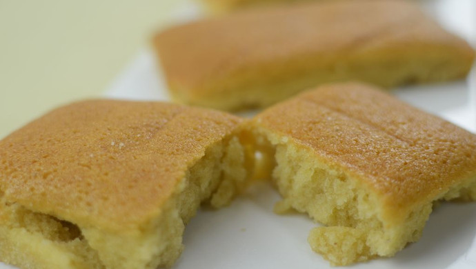 The famous French snack - financier