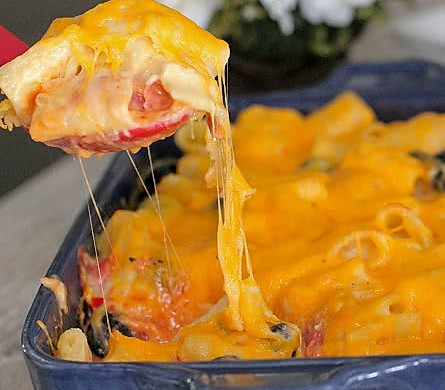 Weekend dishes - spicy sausage pizza