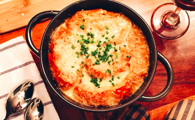 French cuisine - French onion soup