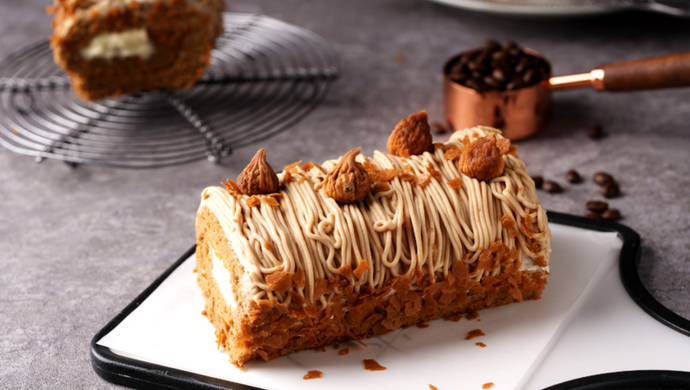 The popular French N years of Mont Blanc cake