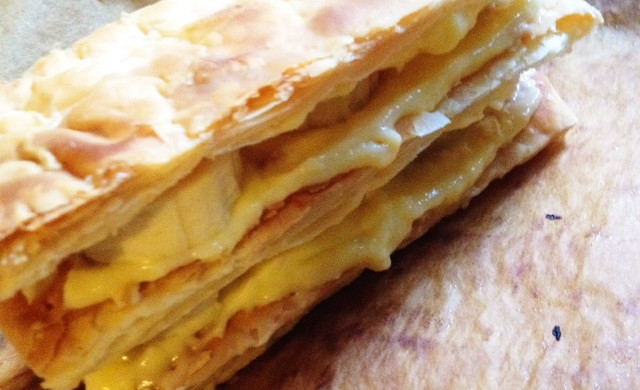 French Le Cordon Bleu pastry production - banana Napoleon pastry