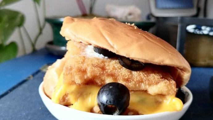 Black Olive Sandwich