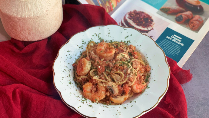 Pasta with hoisin bolognese