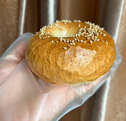 French old noodle whole wheat bagel