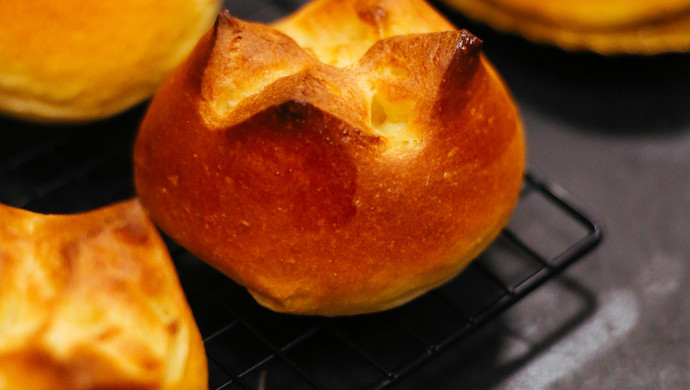 Classic French class bread: brioche