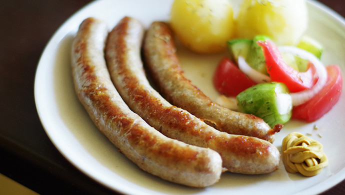 Homemade German Thuringian sausage (Thüringer Bratwurst)