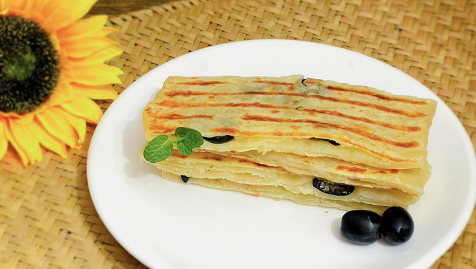 Spanish olive oil cake