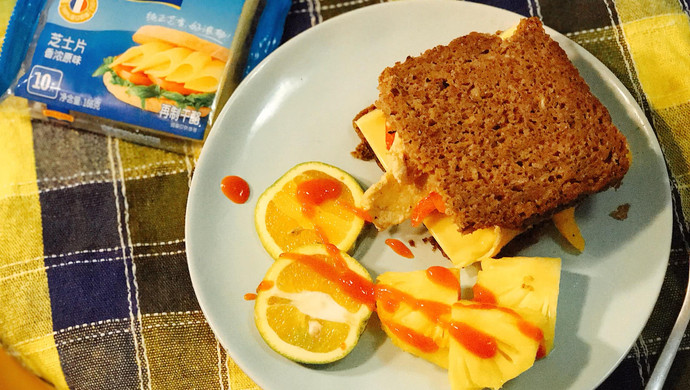 Eat abs ~ German rye bread cheese chicken burger