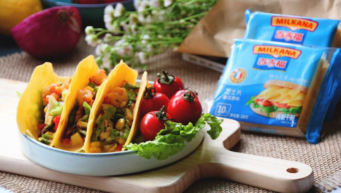 Mexican shrimp rolls #bagel, food lovers #