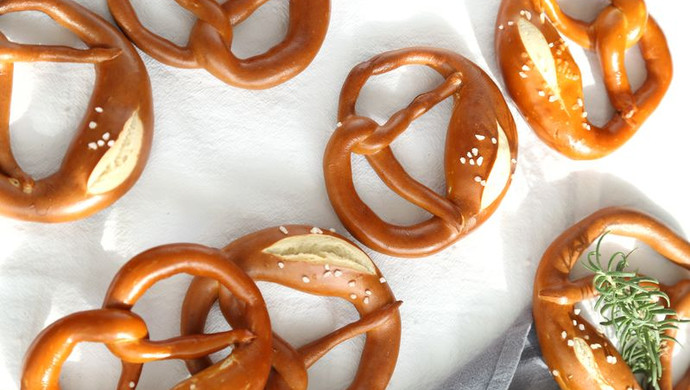 German alkaline bread Pretzel