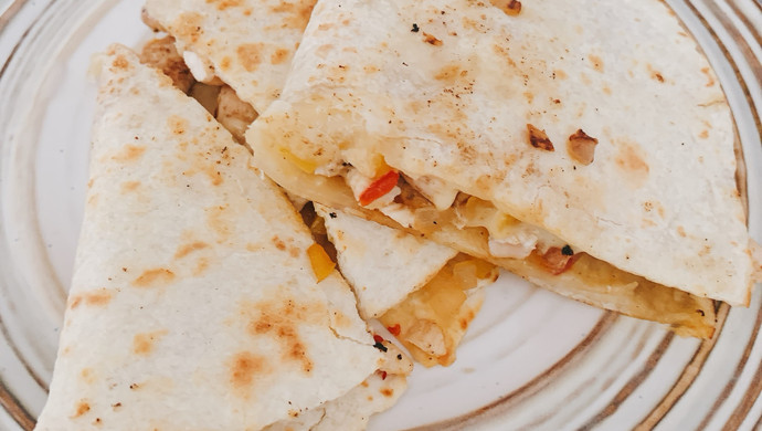 Mexican chicken crepes