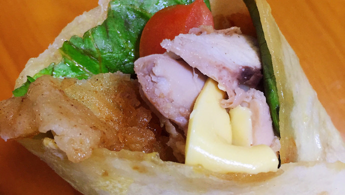 Mexican chicken rolls