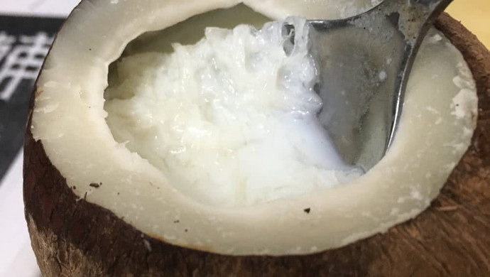 Indian coconut king stewed bird's nest