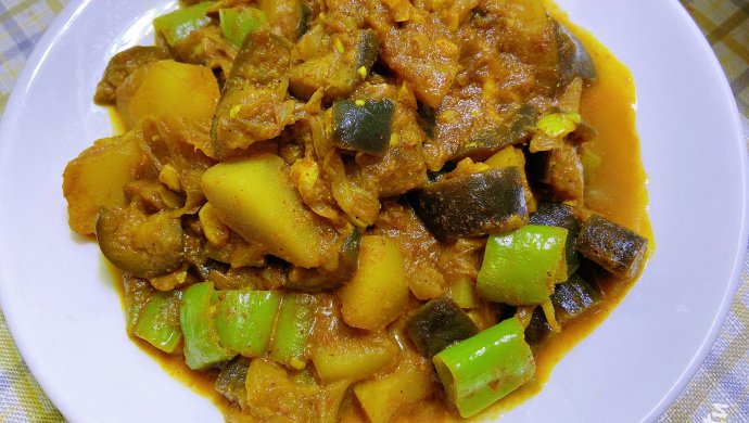 Indian curry potato eggplant