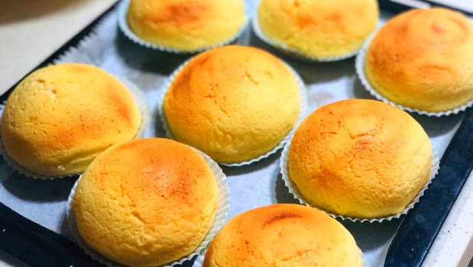 Mexican soufflé bread