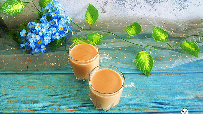 Indian masala milk tea